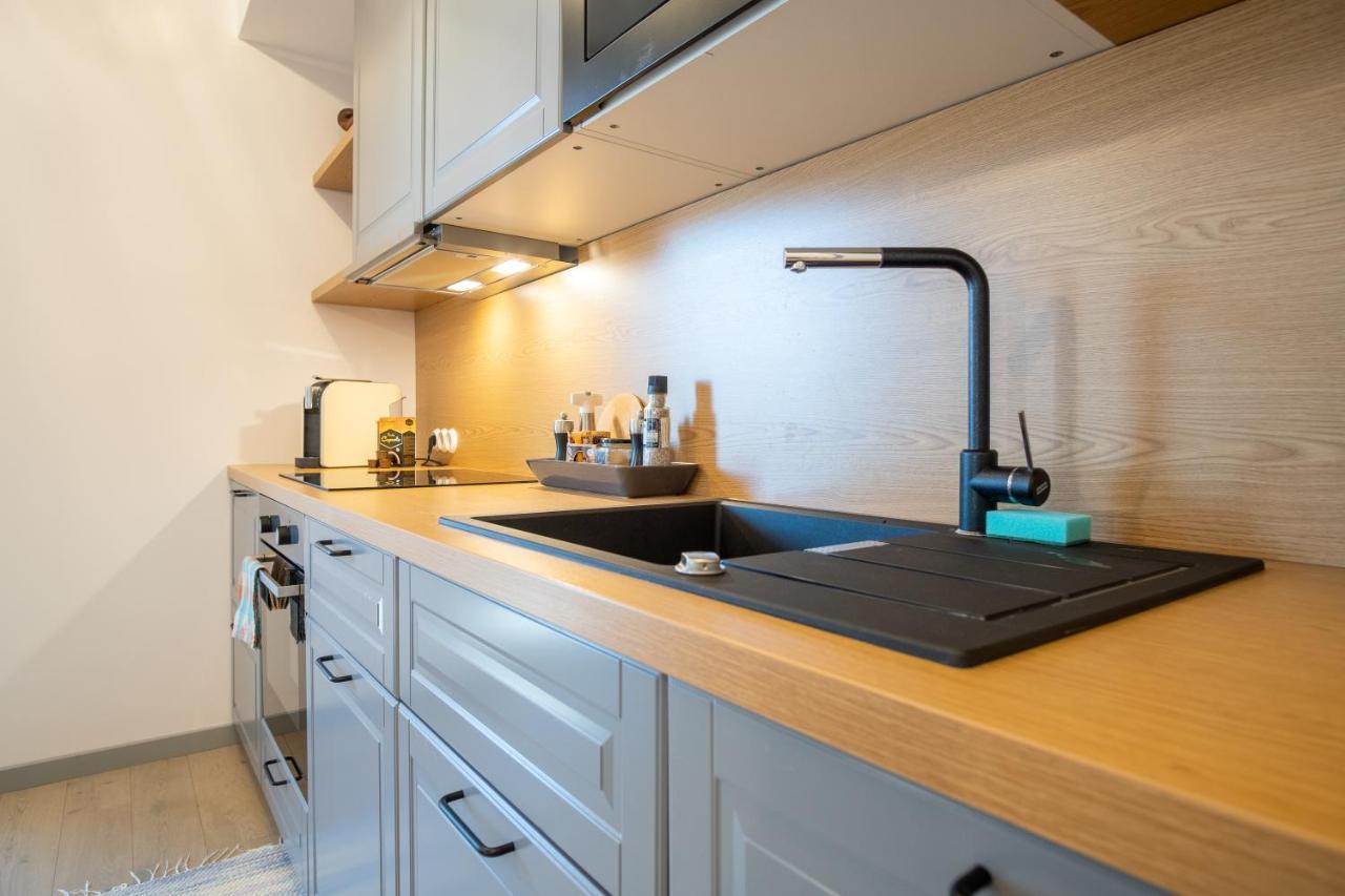 Dream - Brand New With Balcony & Free Parking *