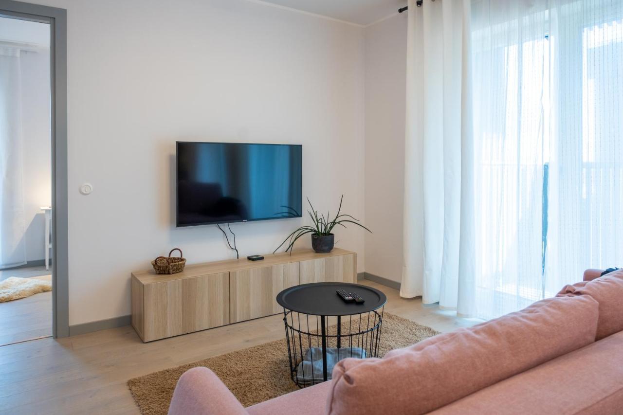 Appartement Dream - Brand New With Balcony & Free Parking *